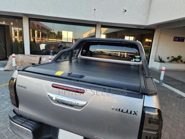 Ford Ranger Aluminium Lockable Roller Shutter Cover - thumbnail 2