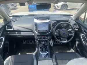 Subaru Forester 2018 White