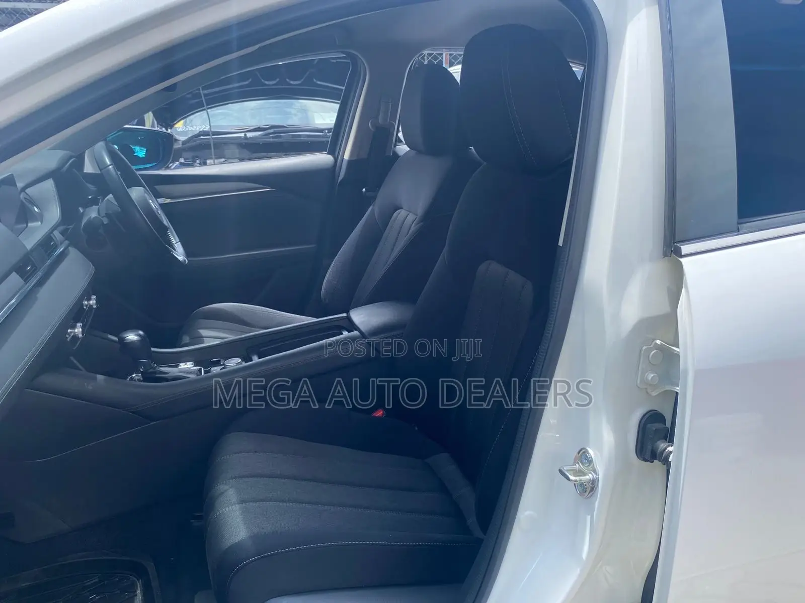 Mazda Atenza 2019 White