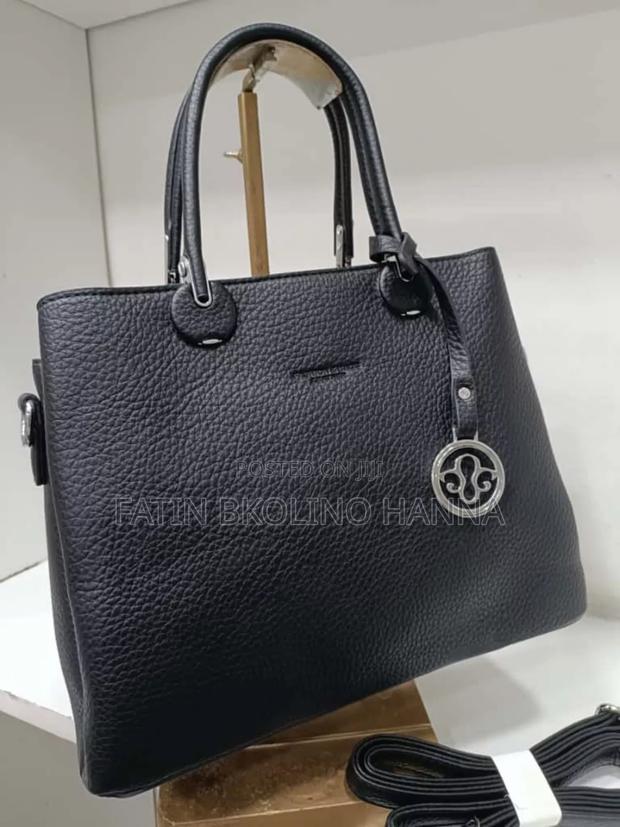 Fashion Handbags Medium Size - thumbnail 4