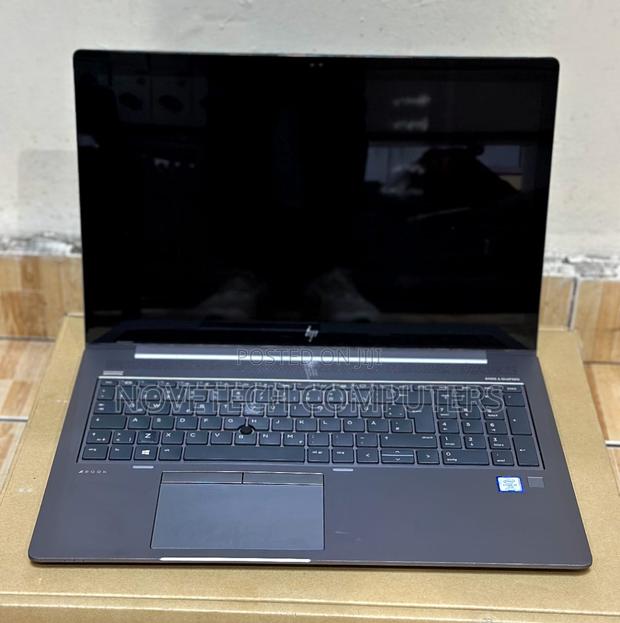 Laptop HP ZBook 15u G5 16GB Intel Core i5 SSD 256GB