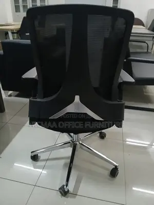 Ergonomic Comfort Meets Modern Mobility Mesh Seat