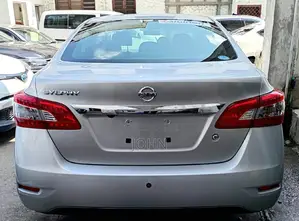 Nissan Sylphy 2020 Silver