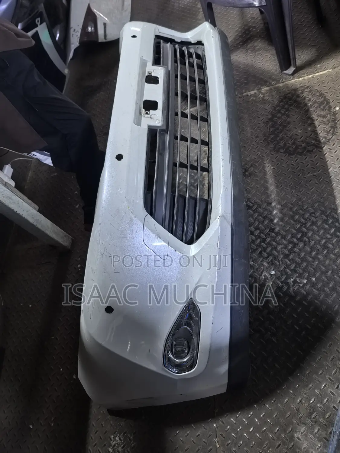 Harrier 2014 Bumper