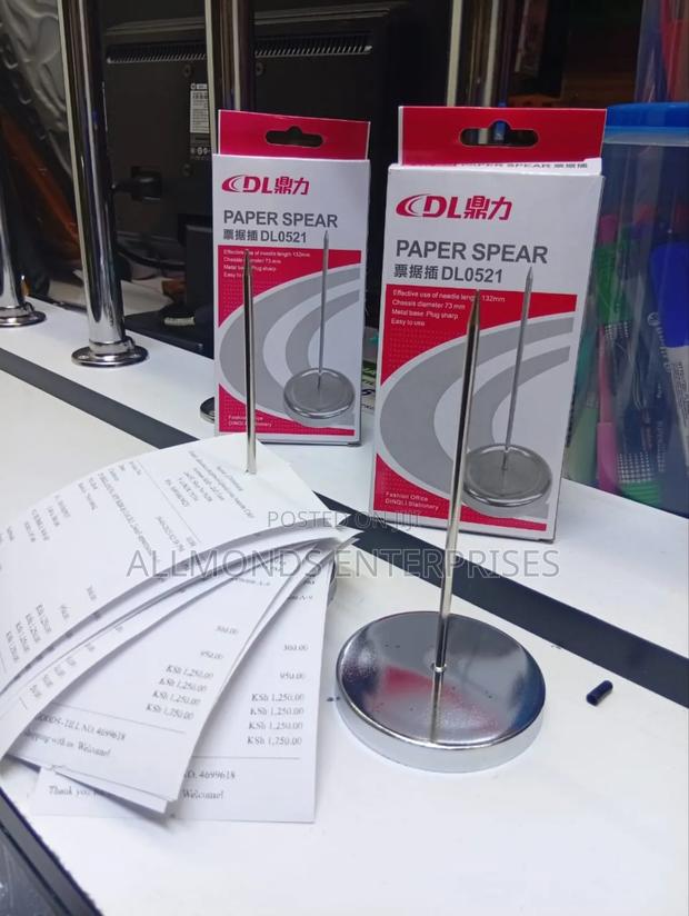 A Piece of Paper Spike/Spear/Holder/Bill Spindle /Ticket Collecter