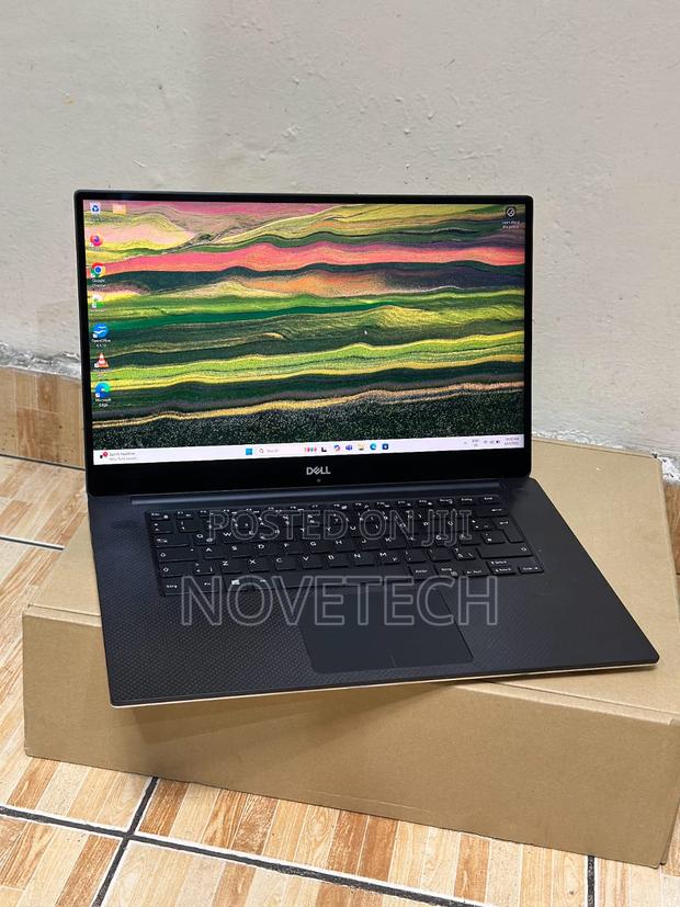 Laptop Dell Precision 5530 32GB Intel Core I9 SSD 512GB - thumbnail 2