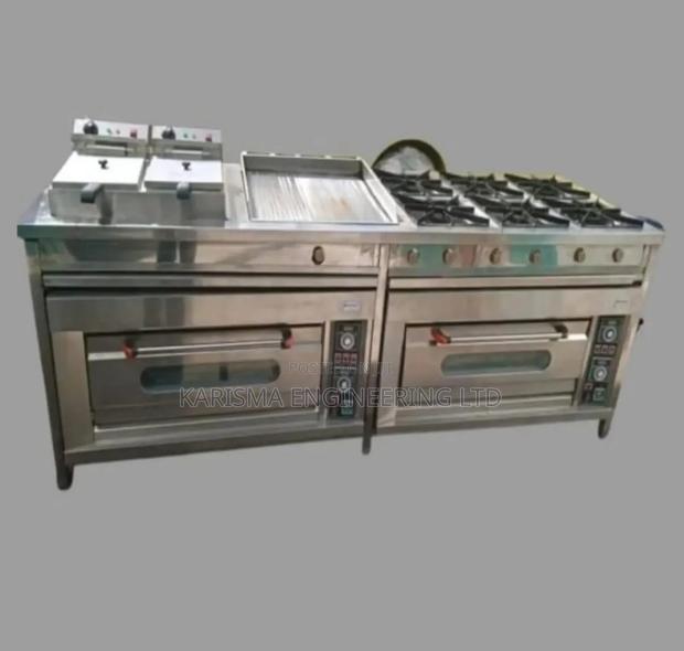 Commercial Kitchen Cooking Range - main view