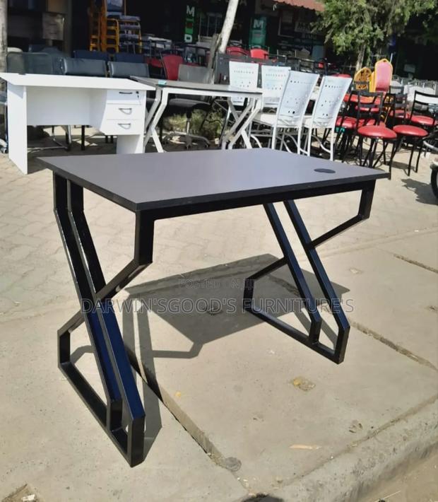 Metallic Table Double  - main view
