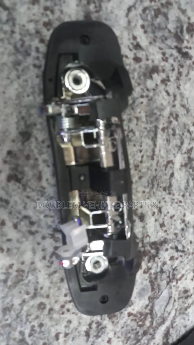 Outer Door Handle Mitsubishi Pajero Mk2 Silver/Chrome Shiny Left/Right - thumbnail 2