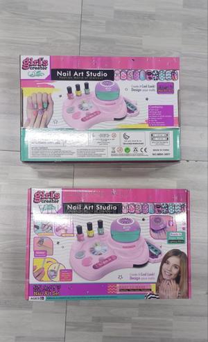 Kids Nail Art Studio - thumbnail 2