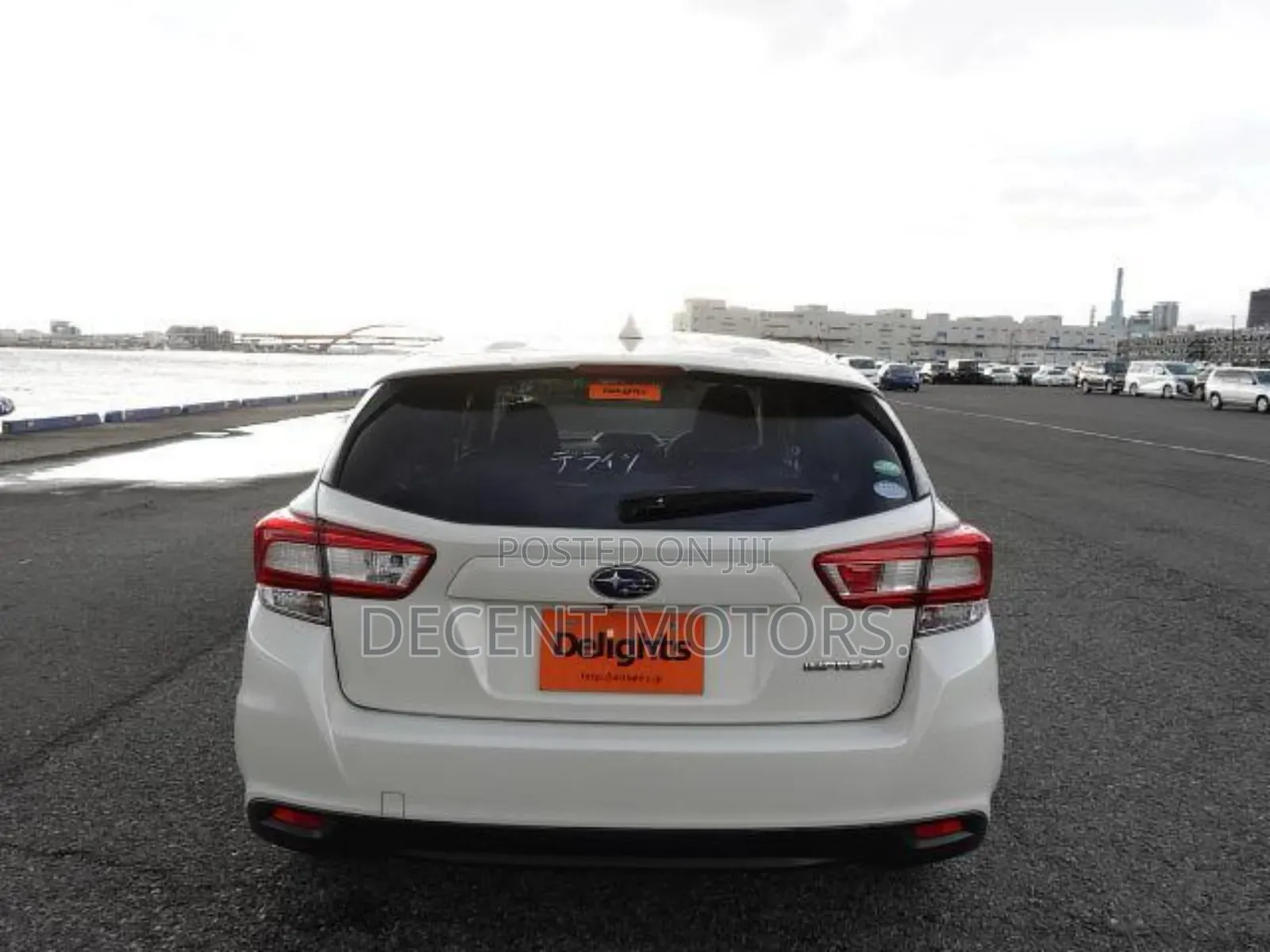 Subaru Impreza 2.0i Premium AWD Hatchback 2018 Off white
