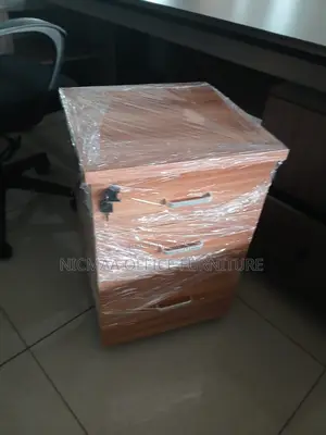 Central Lock System Wooden Pedestal Cabinet