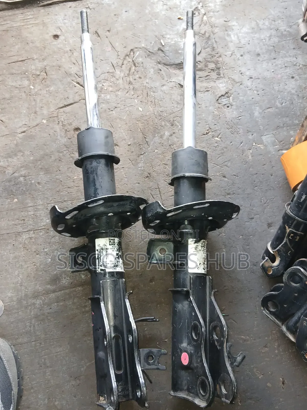 Shock Absorbers Honda Vezel