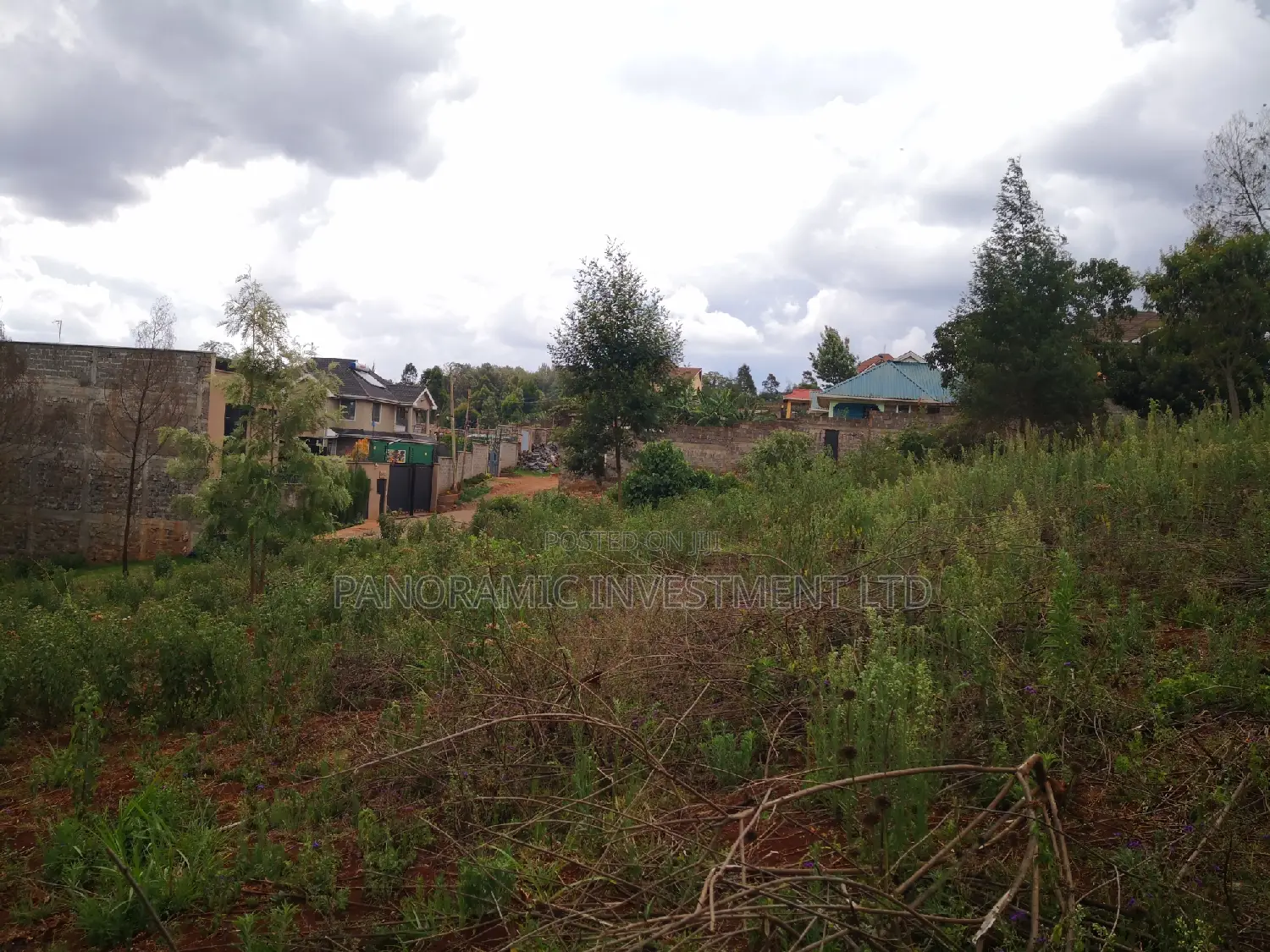 60x100 Plot in Muthiga Kihumo Kikuyu.