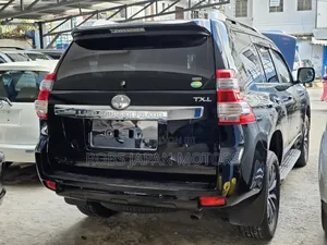 Toyota Land Cruiser Prado 2.8 2017 Black