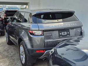 Land Rover Range Rover Evoque SE Premium 4x4 5-Door 2017 Gray