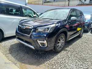 Subaru Forester Premium AWD 2019 Blue