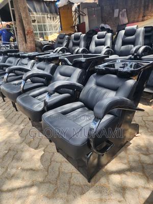 Black Salon Sink Chair - thumbnail 2