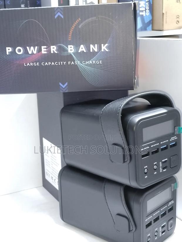 Projector Powerbank Light Weight Quick Charge Led Display - thumbnail 3