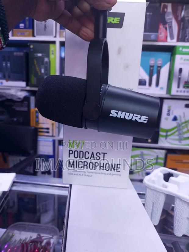 Shure Mv7 Dynamic Podcast Microphone - thumbnail 3
