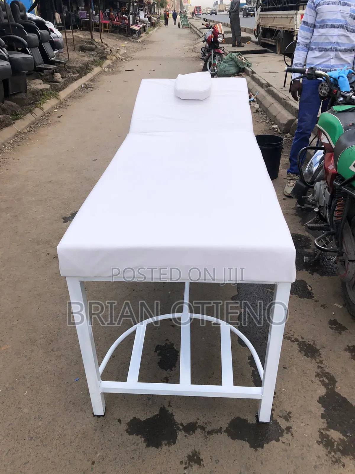 Strong Base Massage Beds