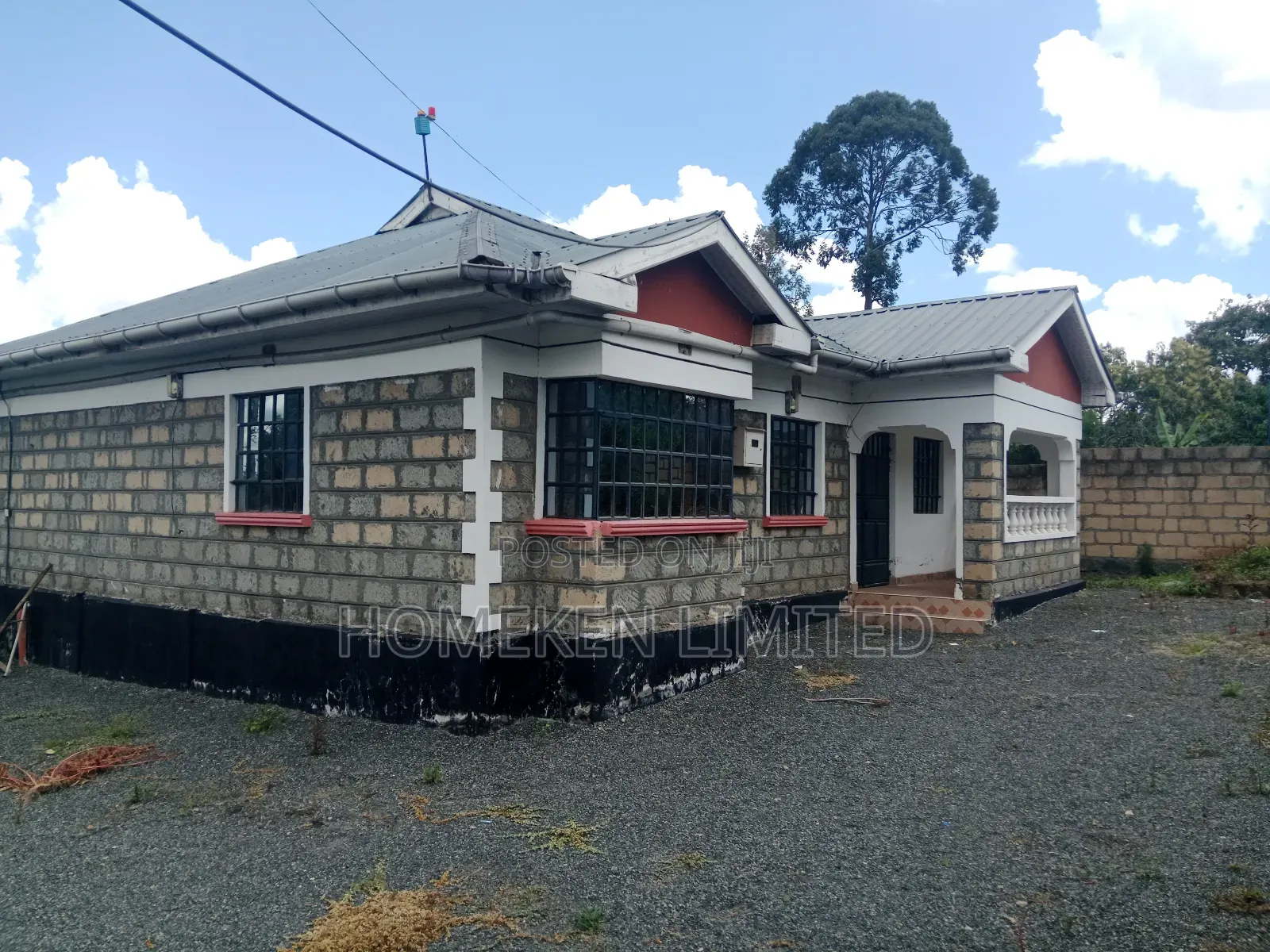 4bdrm Bungalow in Kaurai Area, Kiserian for rent