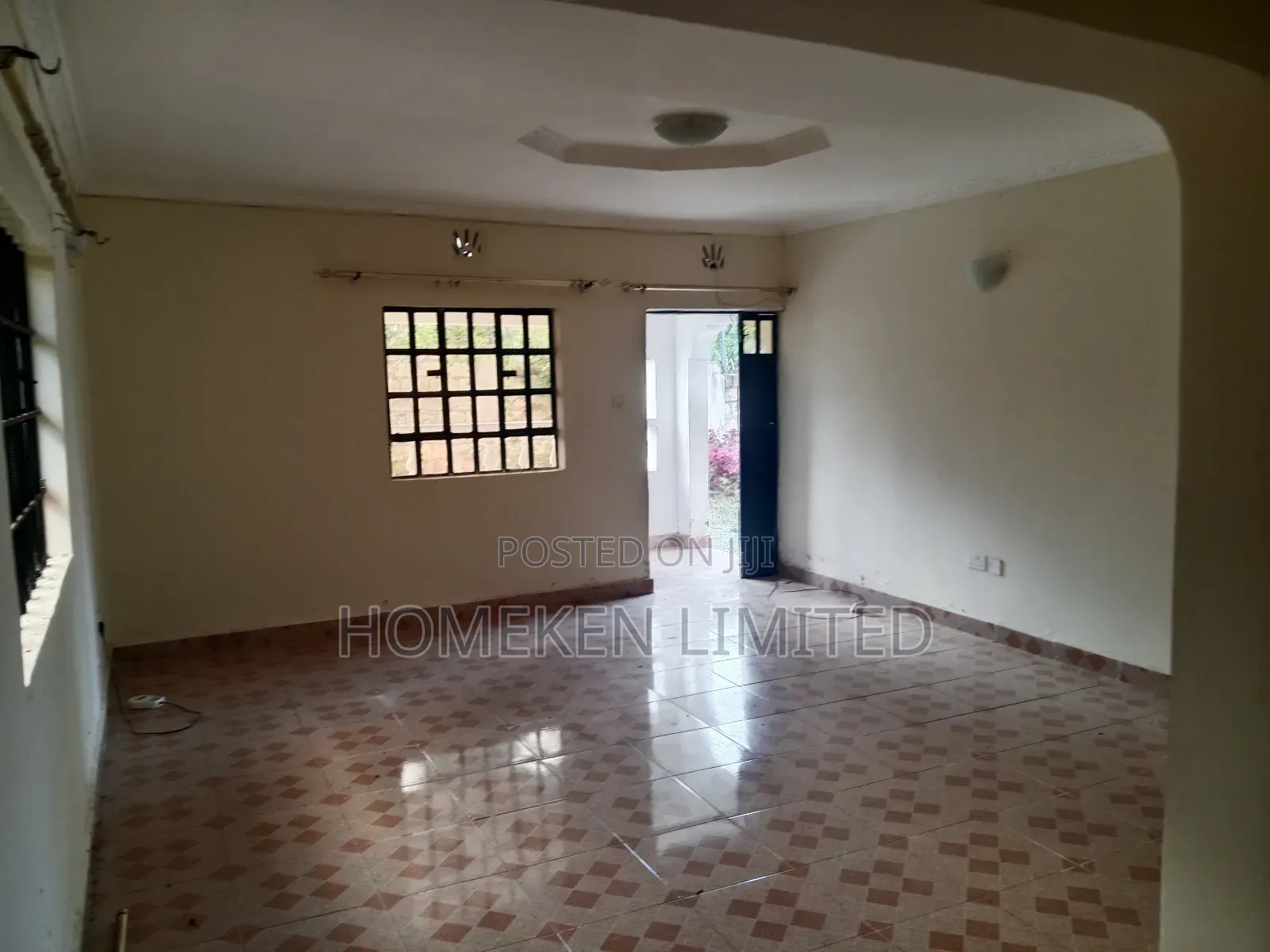 4bdrm Bungalow in Kaurai Area, Kiserian for rent
