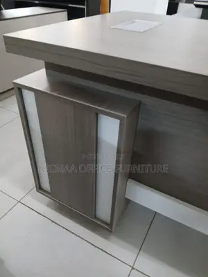 1600mm Gray Finish With White Accents Advanced