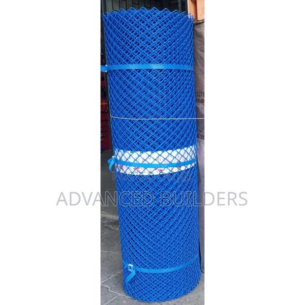 Plastic Mesh 1 Meter Wide by 25 Meters Long