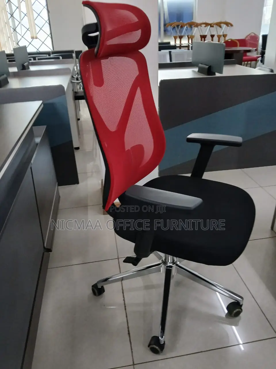 Red Mesh Ergonomic Chair With Headrest