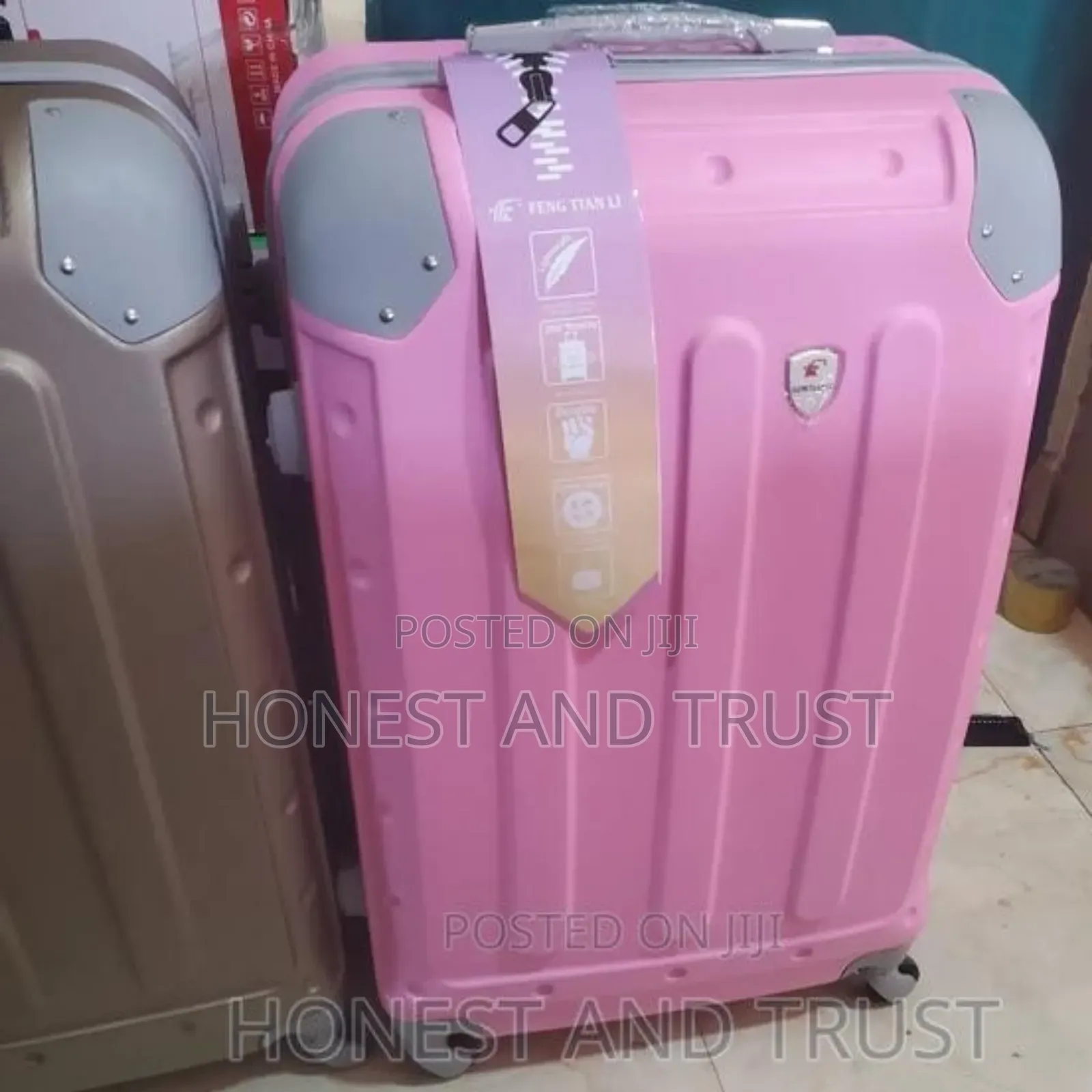 Traveling Bag 3 In 1 Set