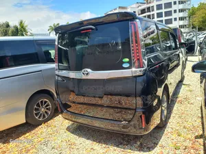 Toyota Noah 2.0 FWD (7 Seater) 2019 Black