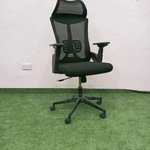 Breathable Modern Headrest Chair