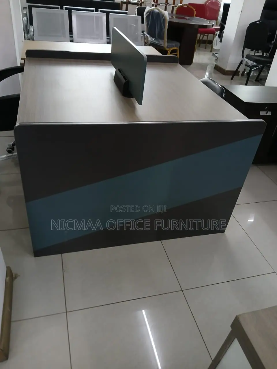 2-Way Modern Professionally Designed Workstation