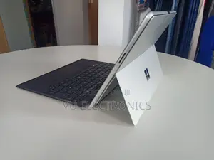 New Laptop Microsoft Surface Pro 9 16GB Intel Core I7 SSD 256GB
