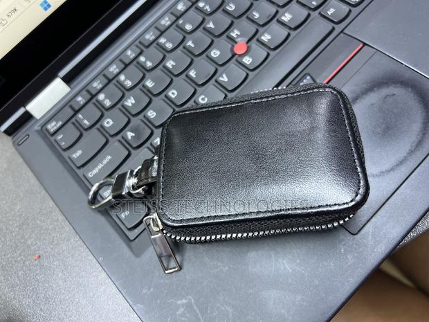 Universal iPod Cases - thumbnail 5