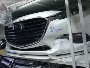 Mazda Axela Nosecut Year 2018