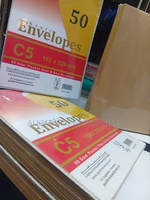 A Packet of 50pcs Peel and Seal Gazelle C5-Brown