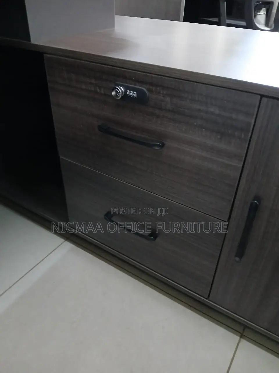2.4m Bold Design, Maximum Impact Advanced Desk