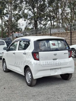 Daihatsu Mira 2018 White