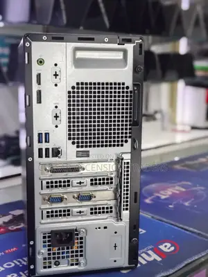 Dell OptiPlex 3080 Micro Tower 16GB Intel Core I7 SSD 256GB