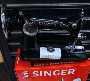 High Quality Singer Sewing Machine - main view
