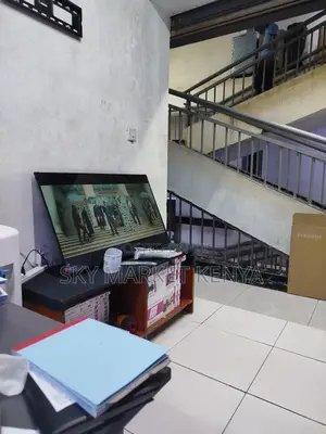 Samsung 43 Inch U8000