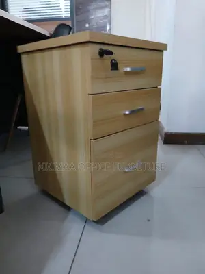 3-Drawer Lockable Stylish Secure Wooden Pedestal Cabinet