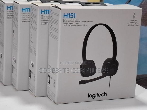 Logitech H151 Headset// Logitech H151 Overhead Headeset - main view