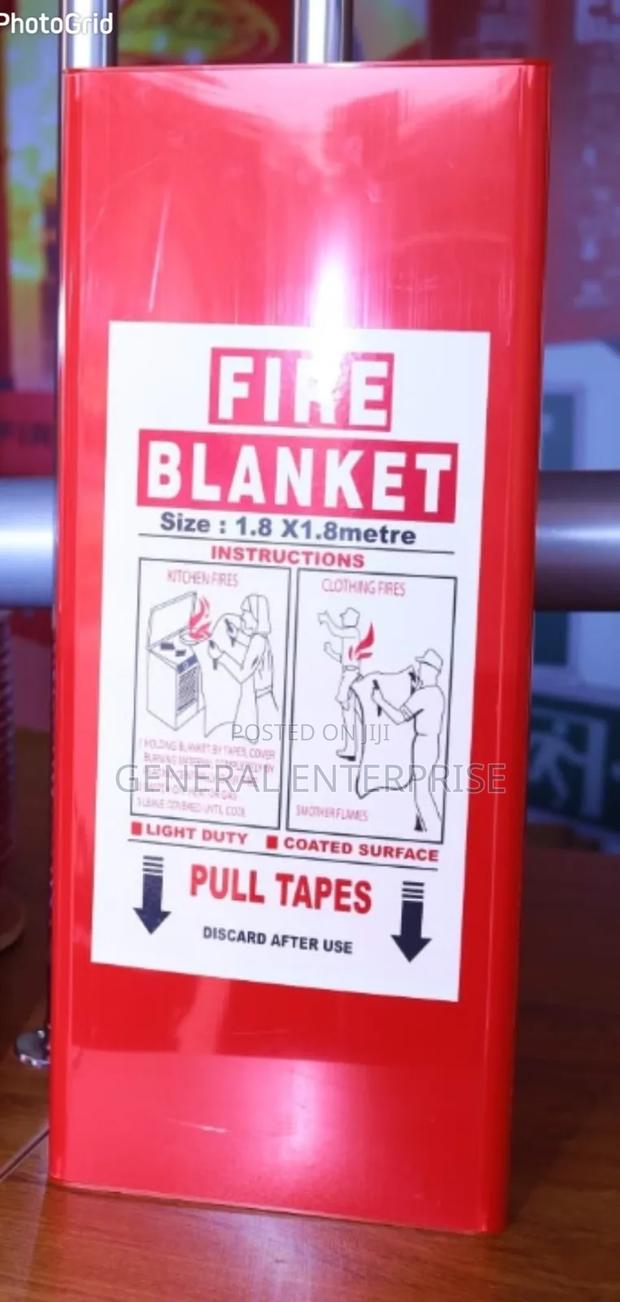 Fire Blanket 1.8×1.8 - main view