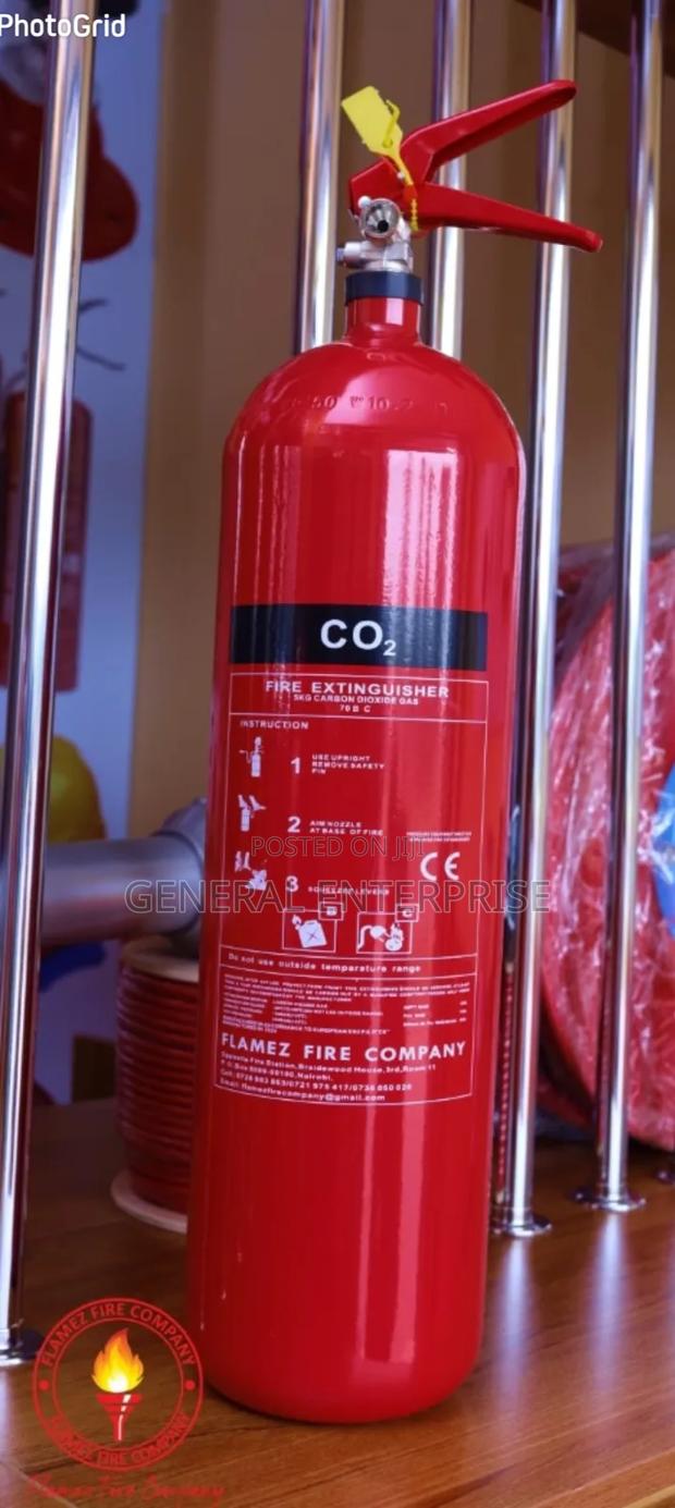 5kg Co2 Fire Extinguisher - main view