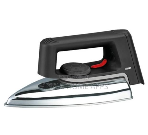 Mika Dry Iron, Ceramic Soleplate, Black Grey - main view