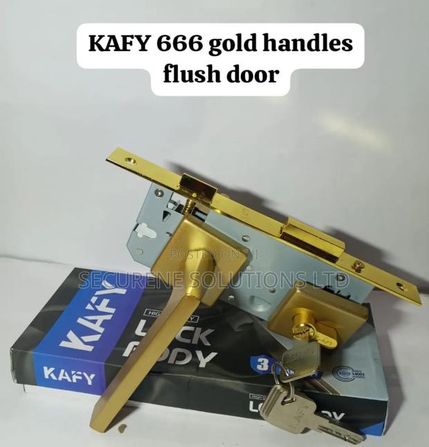 Kafy 666 Gold Flush Door Lock Set. - main view