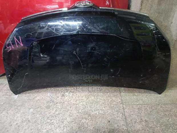 Voxy 2015 Bonnet - main view